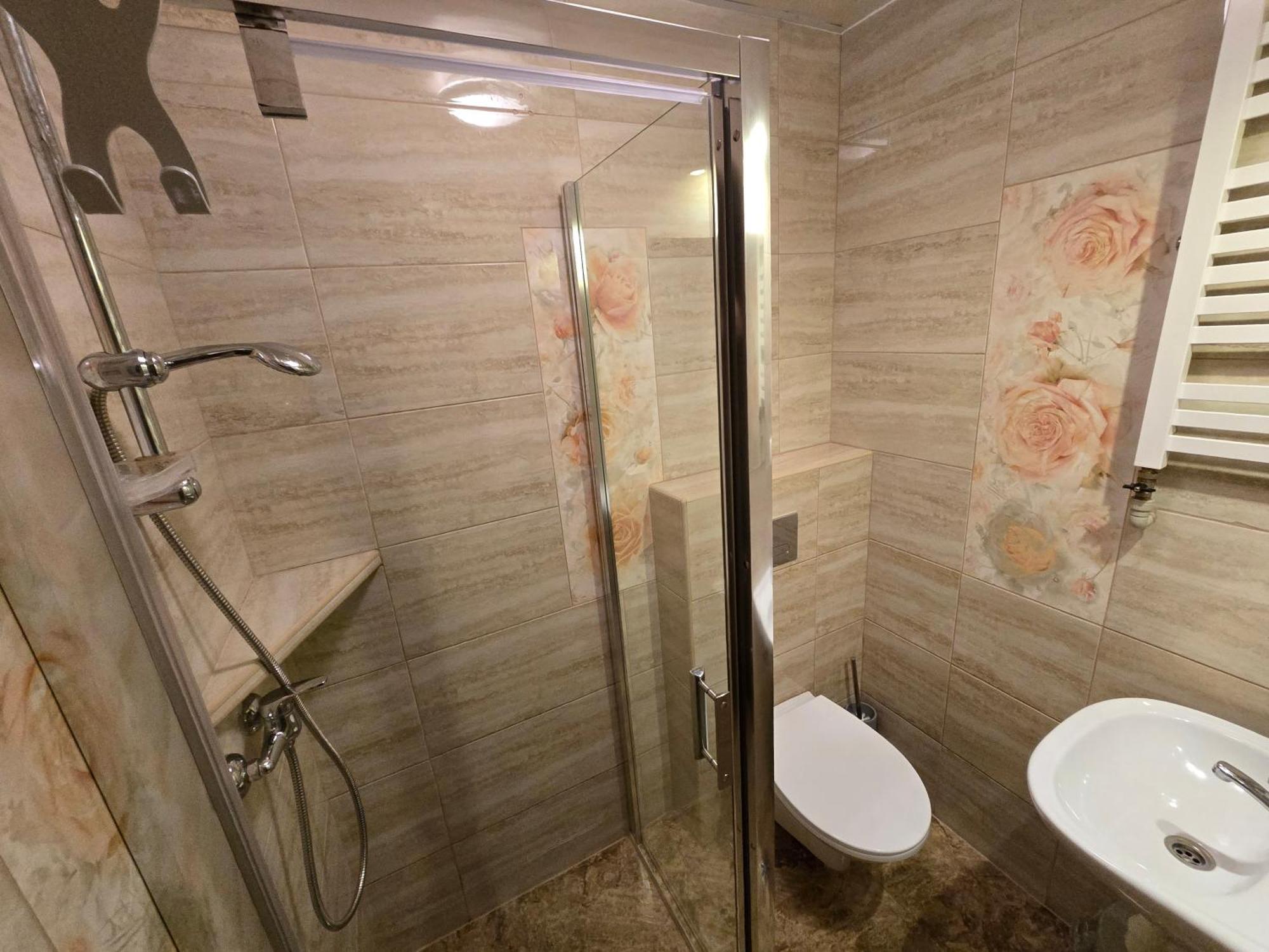 Bed and Breakfast U Zosi Пизувка Екстер'єр фото
