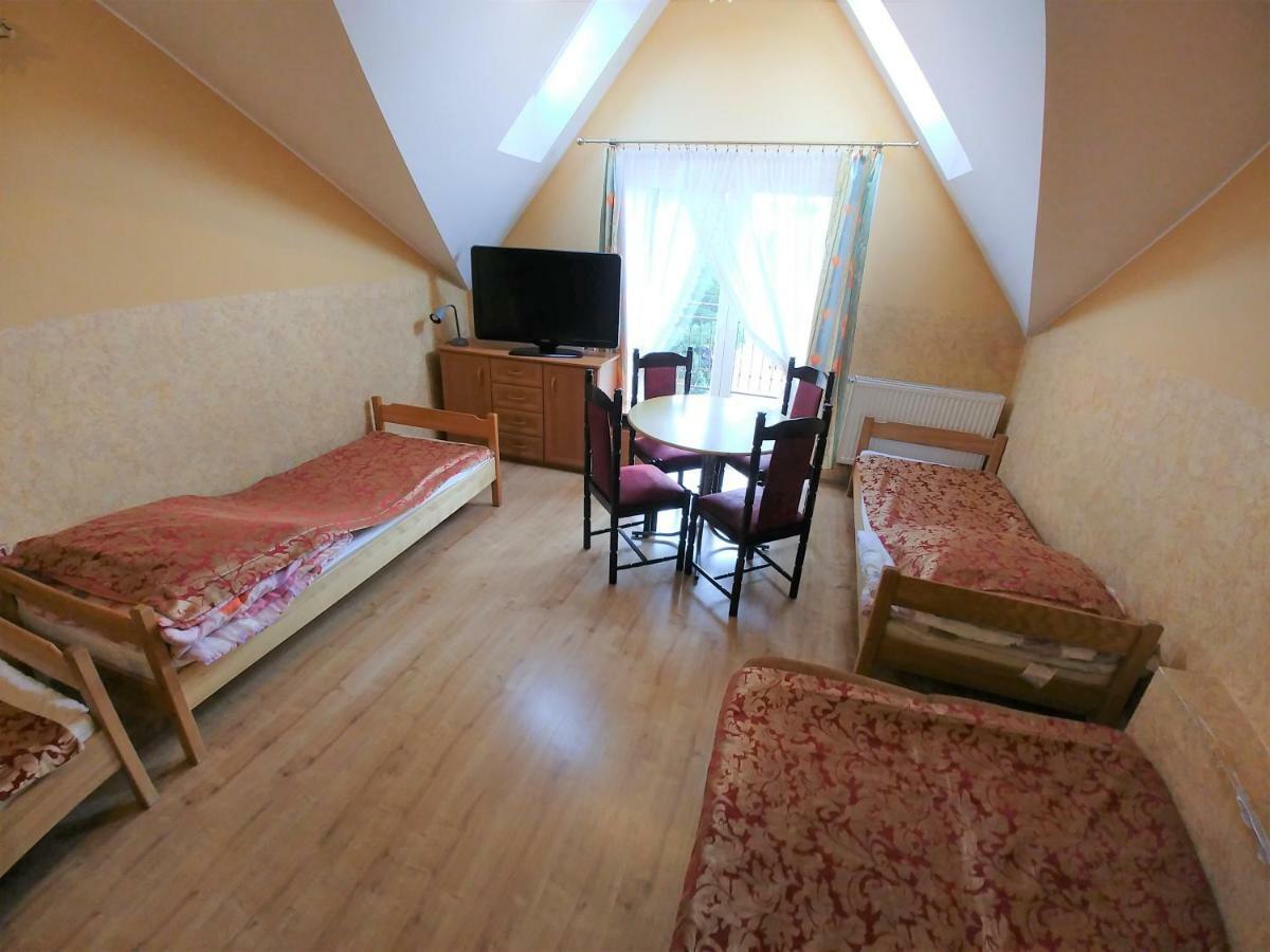 Bed and Breakfast U Zosi Пизувка Екстер'єр фото