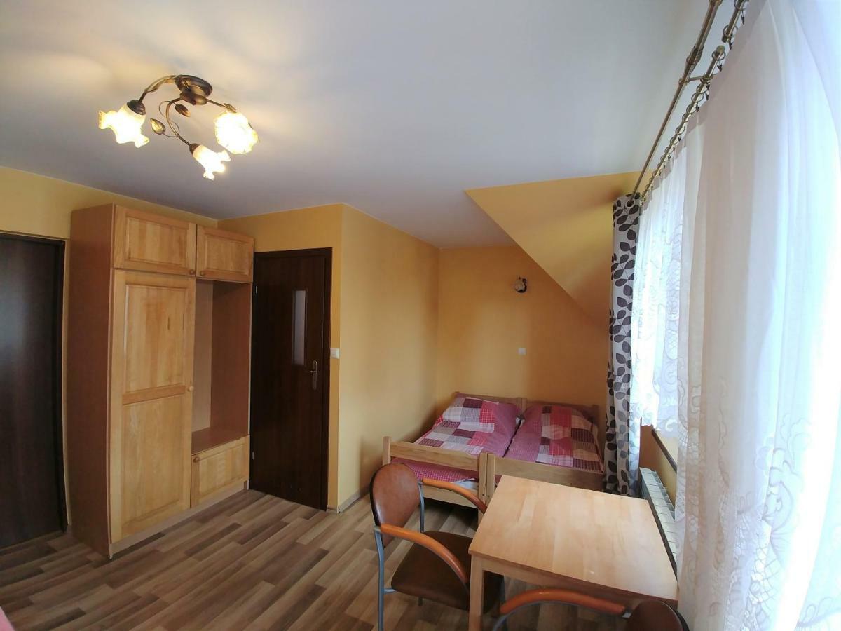 Bed and Breakfast U Zosi Пизувка Екстер'єр фото