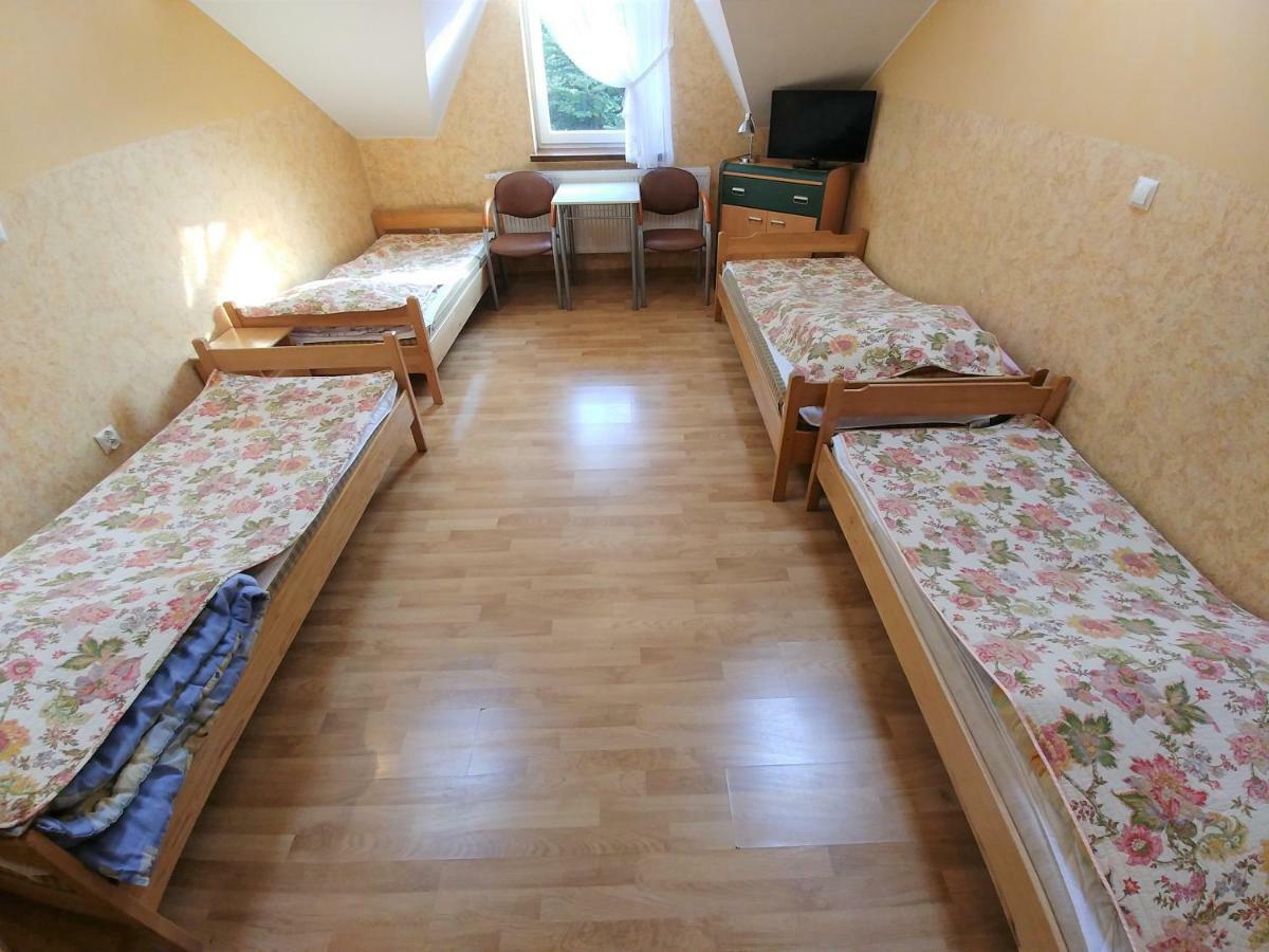 Bed and Breakfast U Zosi Пизувка Екстер'єр фото