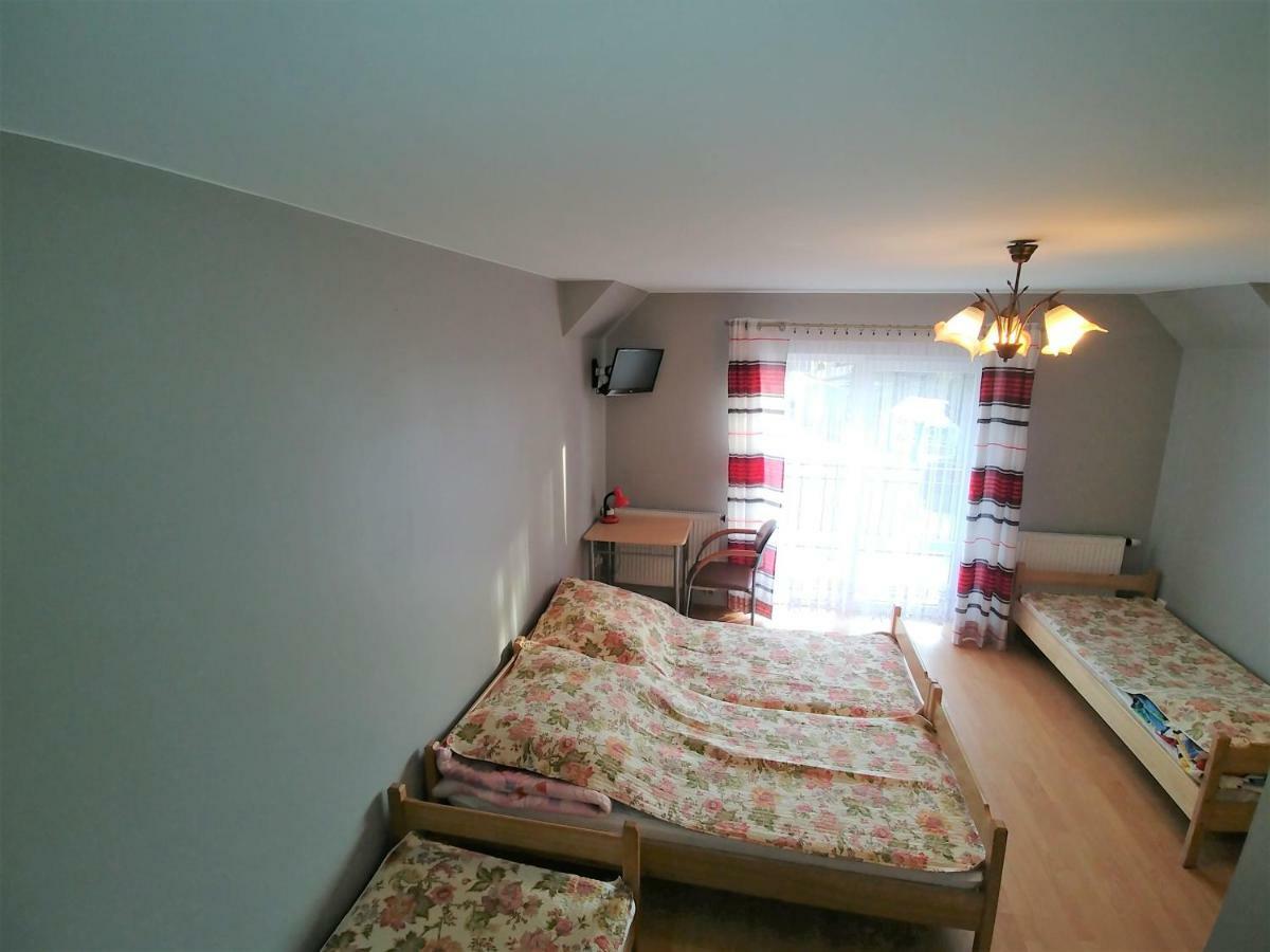Bed and Breakfast U Zosi Пизувка Екстер'єр фото