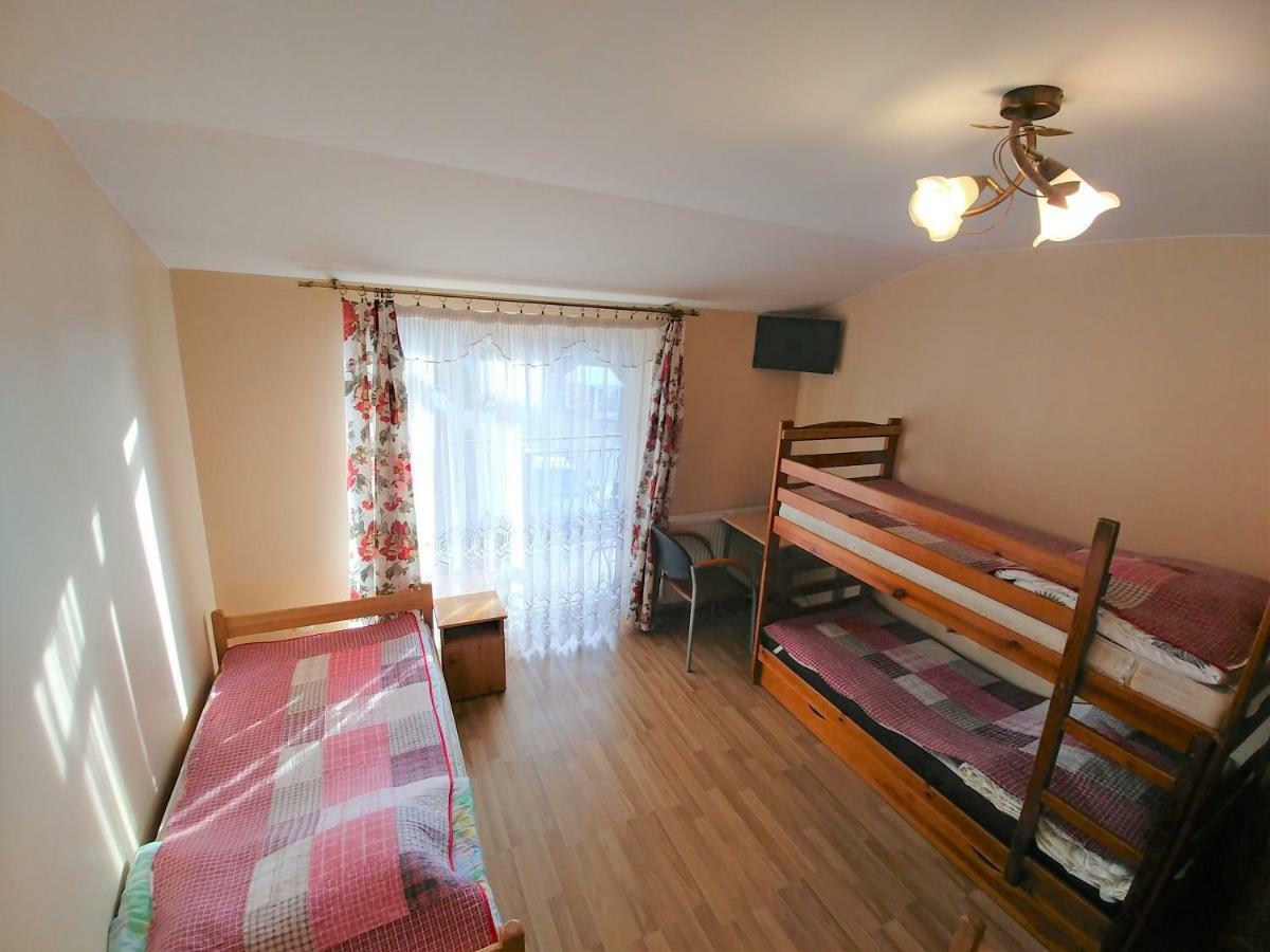 Bed and Breakfast U Zosi Пизувка Екстер'єр фото