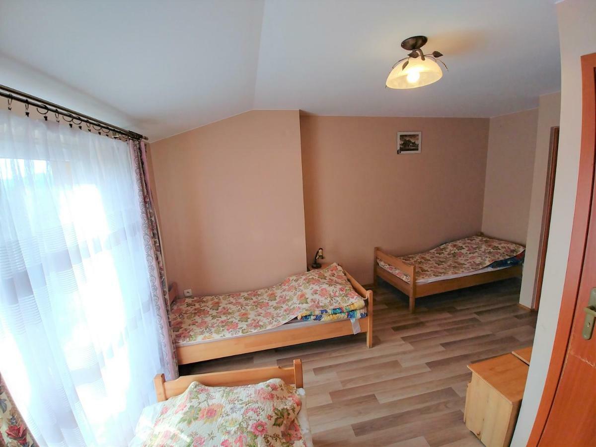 Bed and Breakfast U Zosi Пизувка Екстер'єр фото