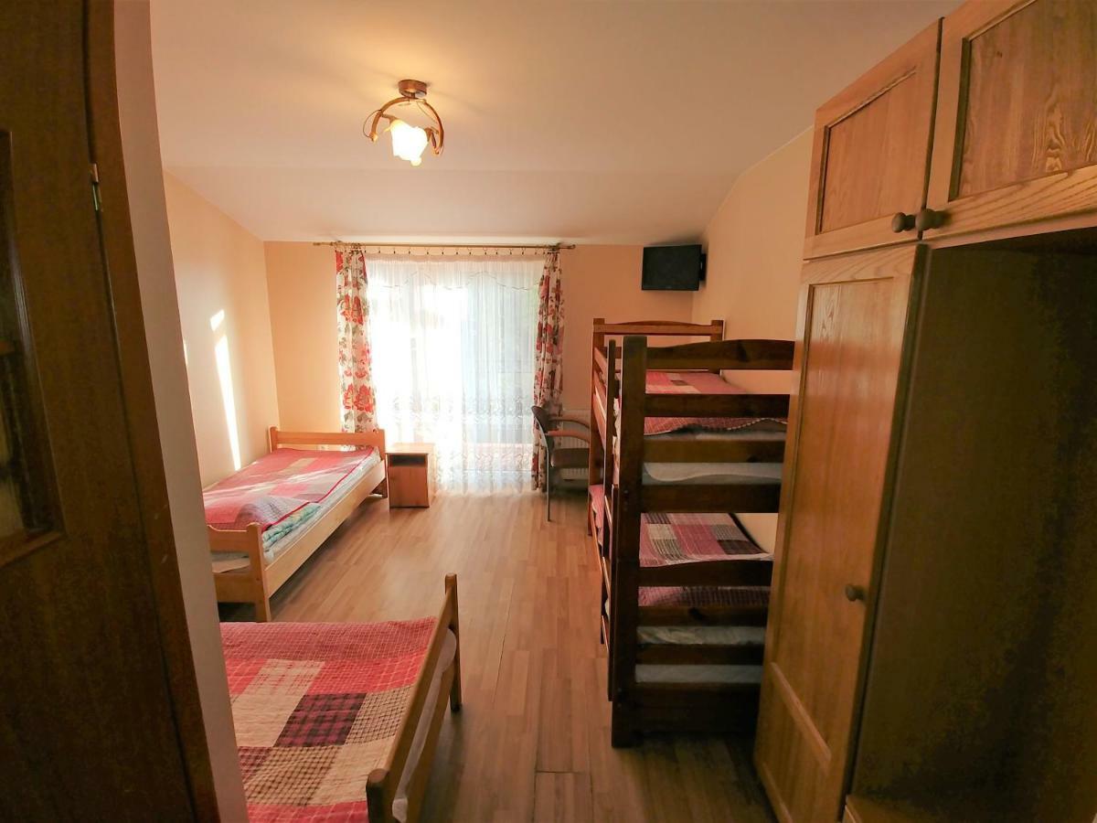 Bed and Breakfast U Zosi Пизувка Екстер'єр фото